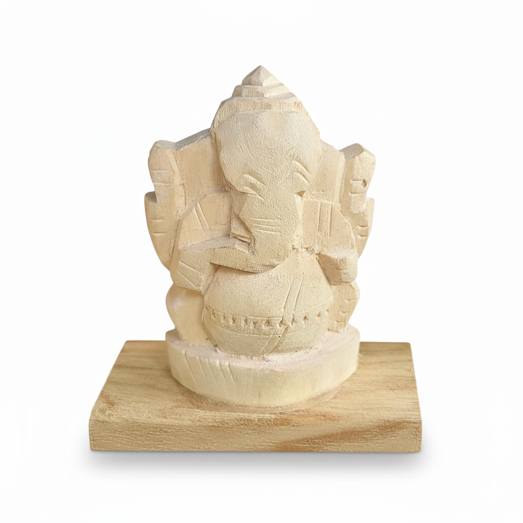 Swetharka Ganapathi Idol – Handcrafted Sacred Ganesha Statue from White Aak Root